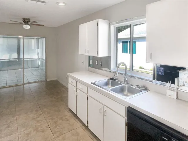 $186,000 | 1110 McDaniel Street, Unit 1110, Sun City Center, FL 33573