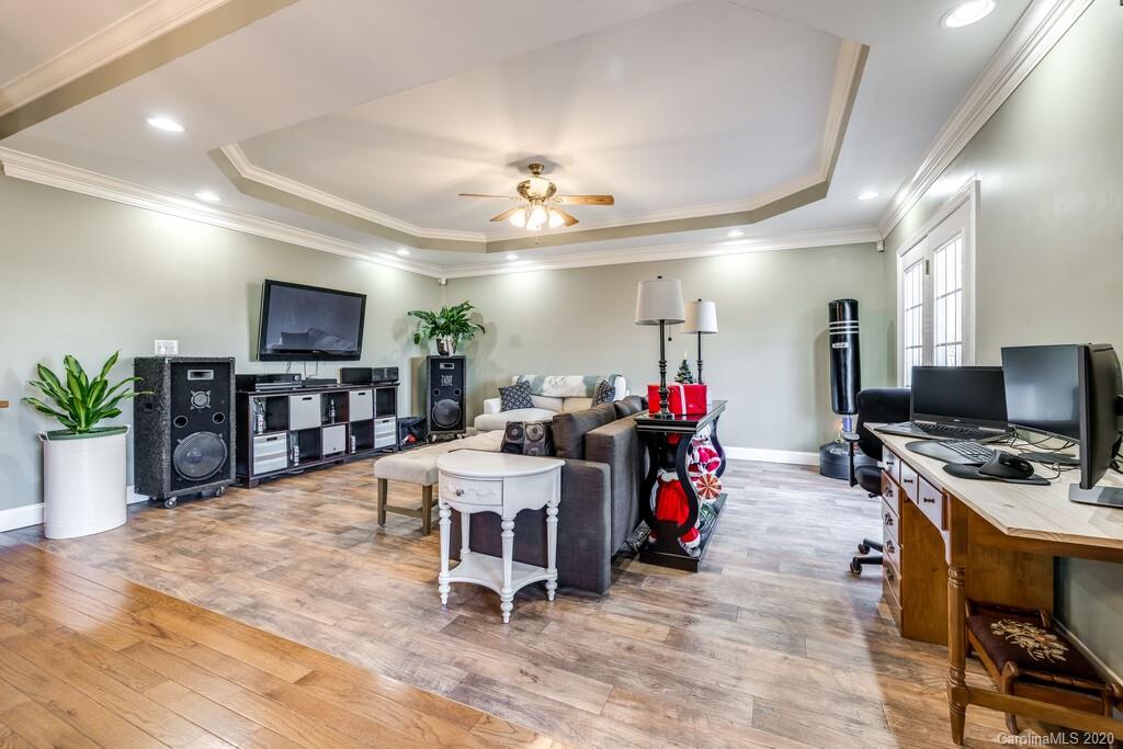 7746 Van Wyck Road Van Wyck, SC 29720 - Photo 6 of 42 Gallery Image 6