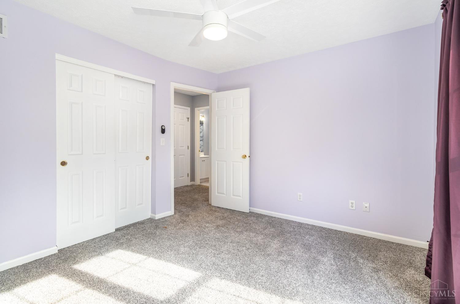 2354 Neeb Road Cincinnati, OH 45238 - Photo 19 of 33