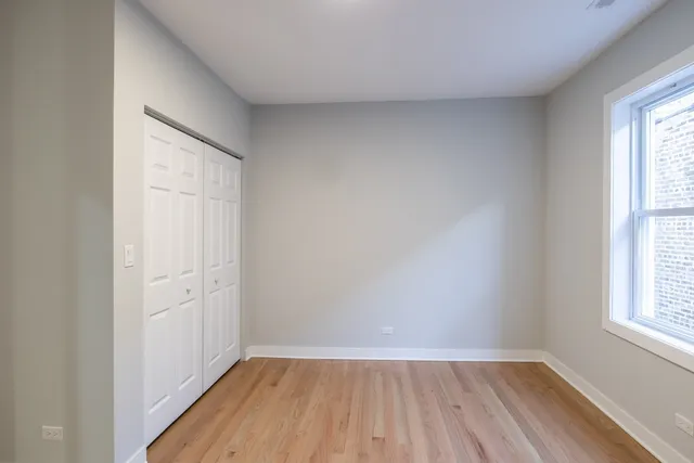 $1,800 | 6647 South St Lawrence Avenue, Unit 1, Chicago, IL 60637