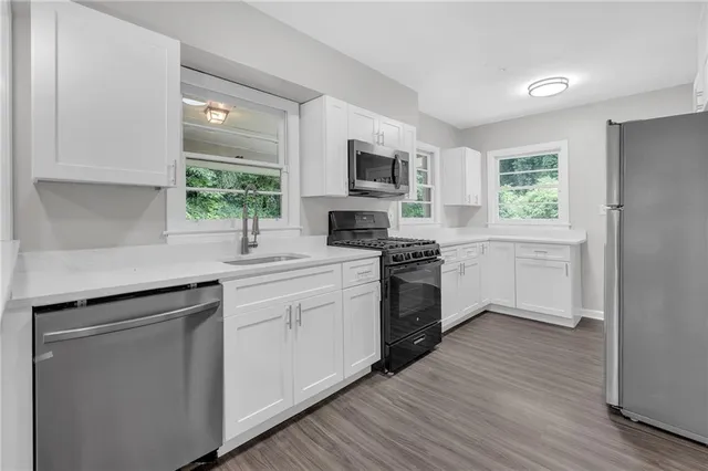 $2,300 | 1641 Rockcliff Place Southeast, Atlanta, GA 30316