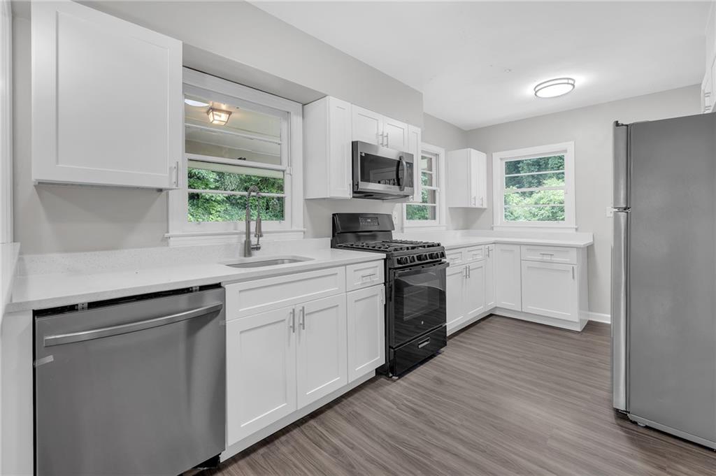 1641 Rockcliff Place Southeast Atlanta, GA 30316 - Photo 12 of 27