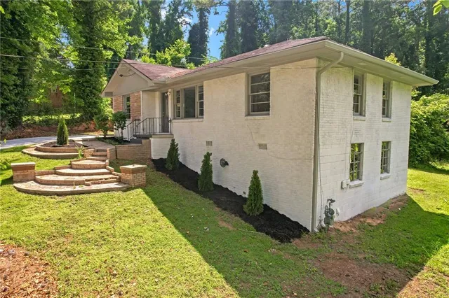 $2,300 | 1641 Rockcliff Place Southeast, Atlanta, GA 30316