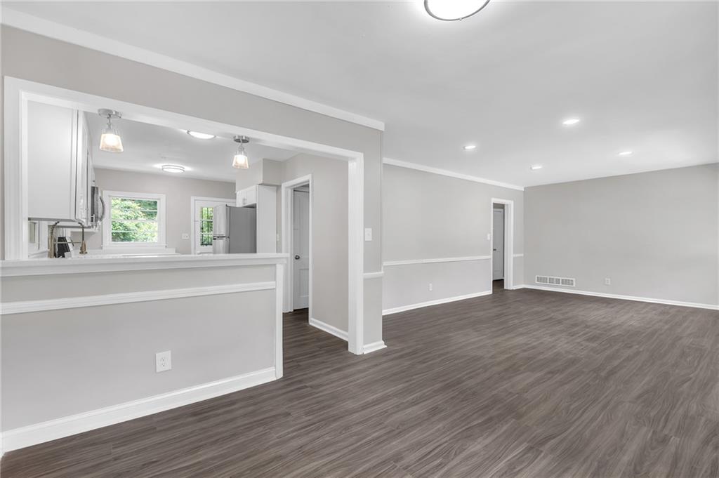 1641 Rockcliff Place Southeast Atlanta, GA 30316 - Photo 9 of 27