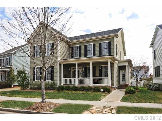 419 Bull Finch Bend Fort Mill, SC 29708 - Photo 1 of 16 a front view of a house with a yard