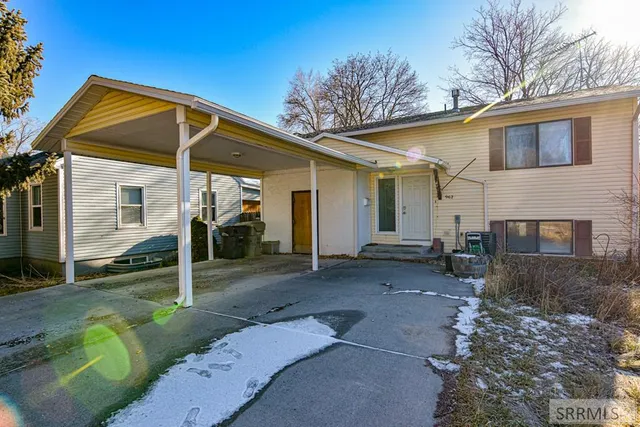 $285,000 | 962 11th Street, Idaho Falls, ID 83404