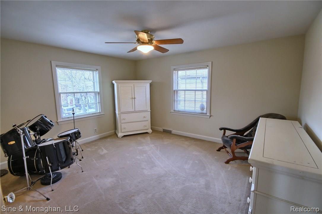 318 McMillan Road Grosse Pointe, MI 48236 - Photo 19 of 34 3rd_Bedroom.jpg