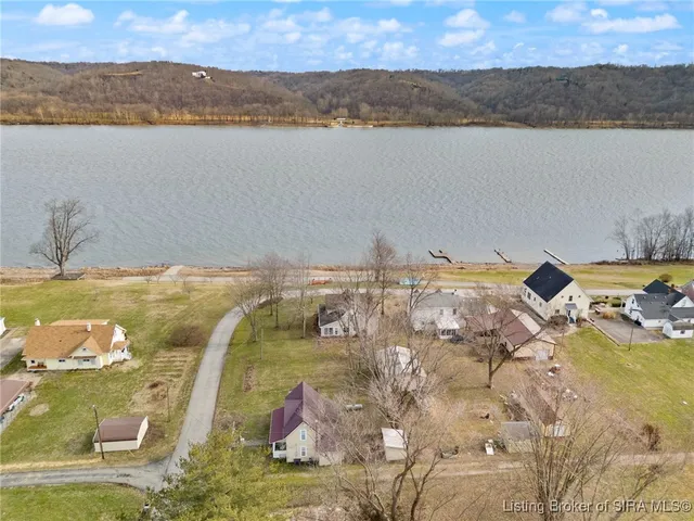 $255,000 | 124 Bell Street, Bethlehem, IN 47104