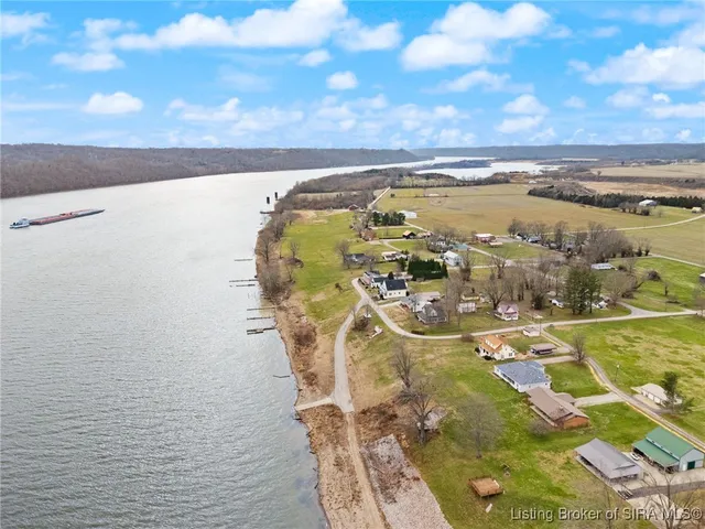 $255,000 | 124 Bell Street, Bethlehem, IN 47104