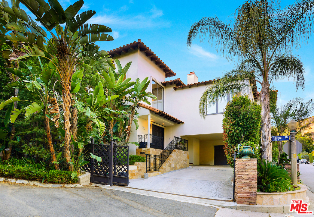 1501 North Beverly Drive Beverly Hills, CA 90210 - Photo 2 of 40