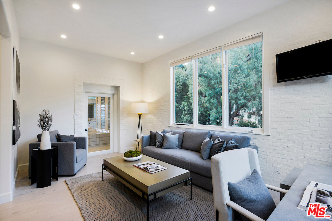 1501 North Beverly Drive Beverly Hills, CA 90210 - Photo 33 of 40