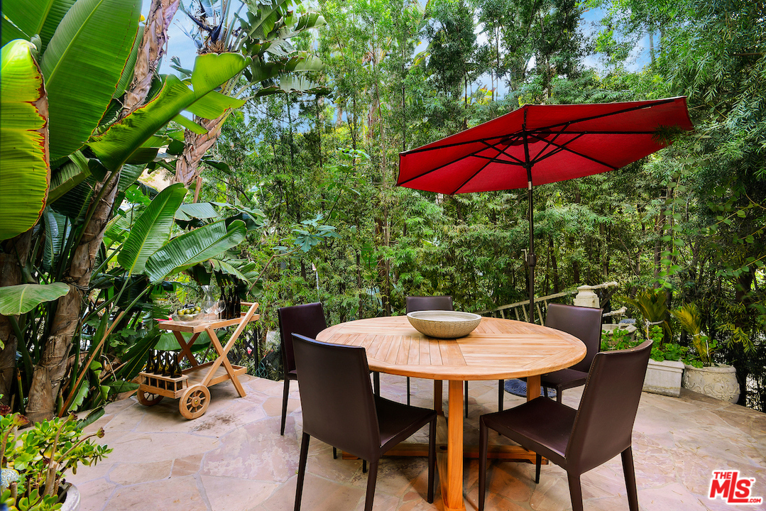 1501 North Beverly Drive Beverly Hills, CA 90210 - Photo 34 of 40