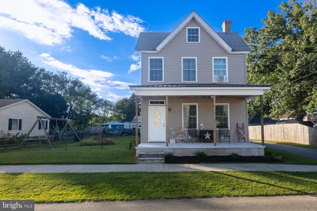 a view of outdoor seating space