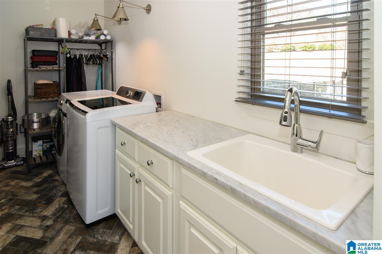 2014 Springhill Court Birmingham, AL 35242 - Photo 28 of 50