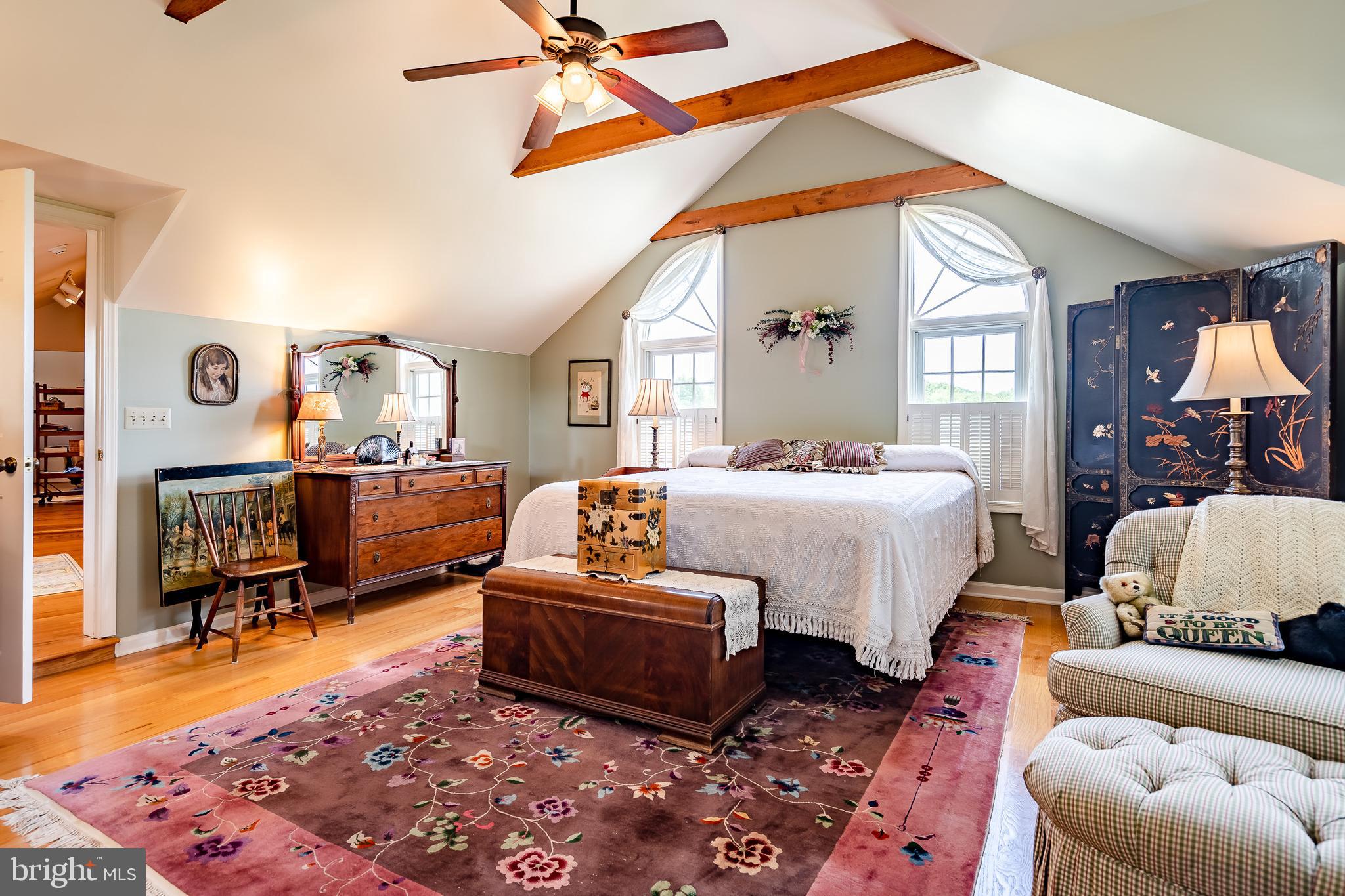 580 Woodview Road Avondale, PA 19311 - Photo 23 of 48 Mast Bedroom