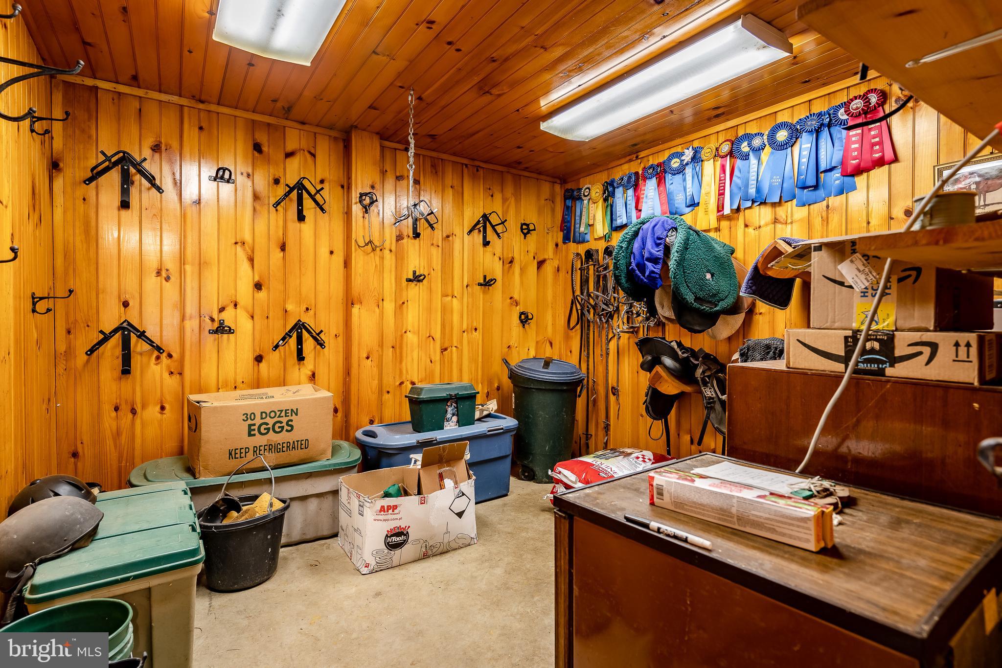 580 Woodview Road Avondale, PA 19311 - Photo 36 of 48 Tack Room