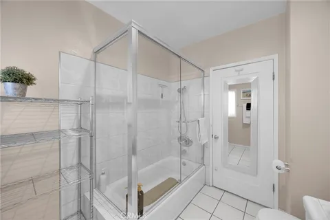 $899,900 | 955 2nd Street, Long Beach, CA 90802