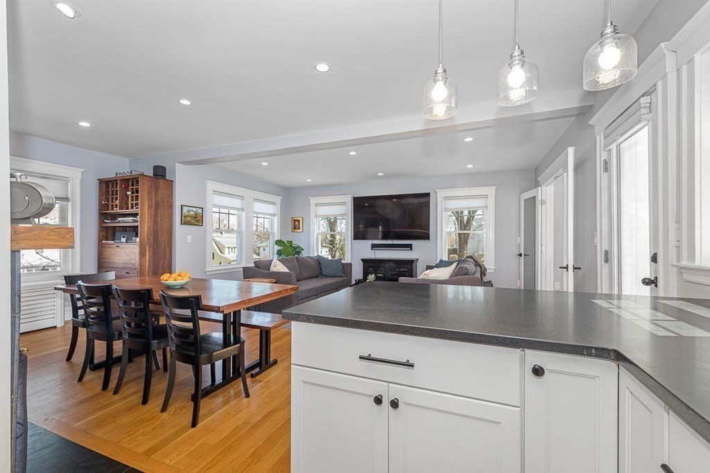 260 Marrett Road Lexington, MA 02421 - Photo 10 of 42 Gallery Image 10