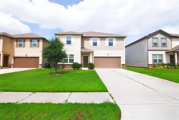 $319,000 | 1053 Water Oak Lane, Brookshire, TX 77423