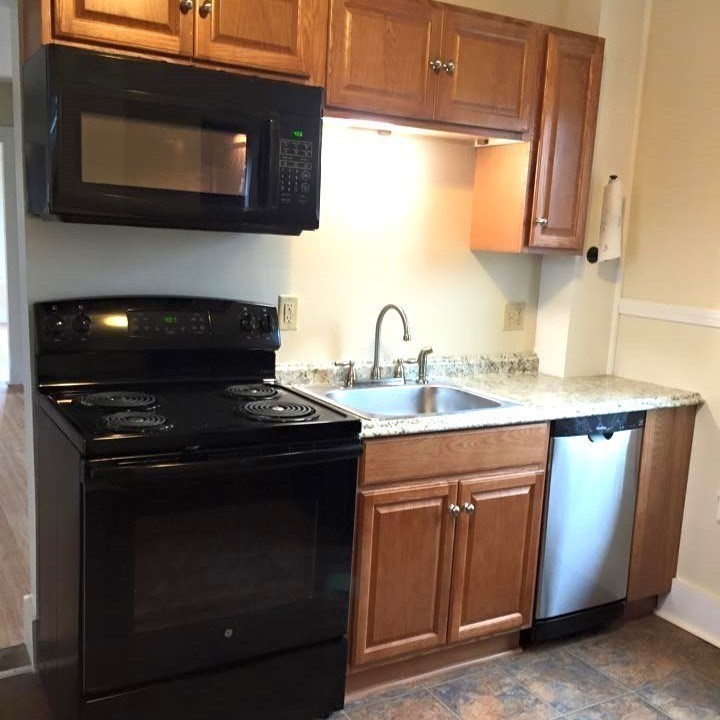 6 Walnut Street Gill, MA 01354 - Photo 4 of 34 Gallery Image 4