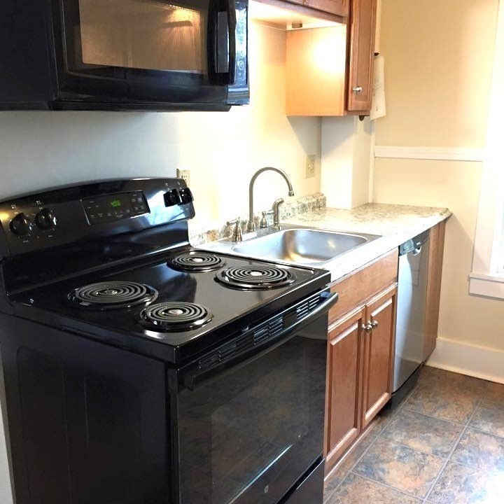 6 Walnut Street Gill, MA 01354 - Photo 5 of 34 Gallery Image 5