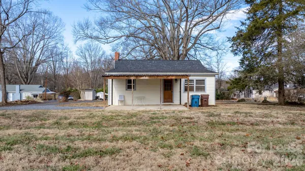 $1,200 | 116 Barnes Lane, Stony Point, NC 28678