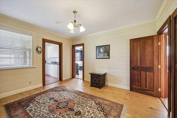 $2,480,000 | 10137 Fm-390, Burton, TX 77835
