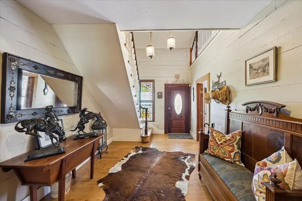 $2,480,000 | 10137 Fm-390, Burton, TX 77835