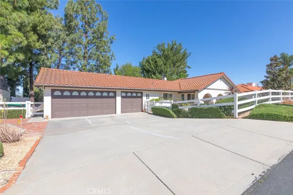 $1,299,995 | 40265 Paseo Sereno, Temecula, CA 92591
