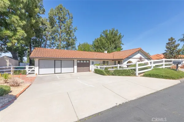 $1,299,995 | 40265 Paseo Sereno, Temecula, CA 92591