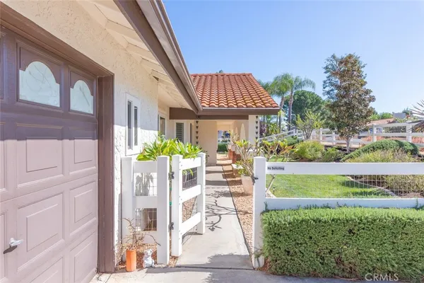 $1,299,995 | 40265 Paseo Sereno, Temecula, CA 92591
