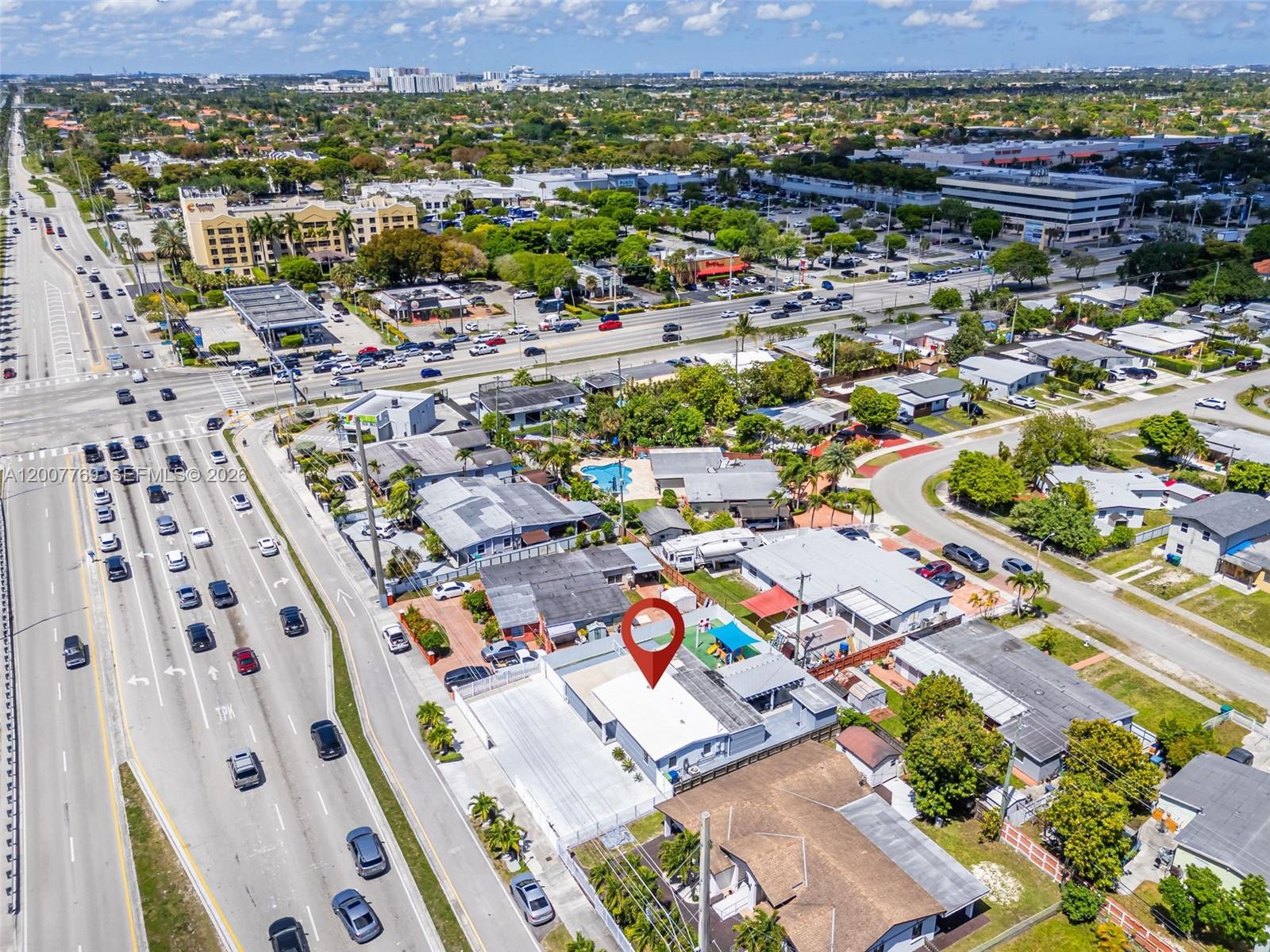 4041 Southwest 117th Avenue Miami, FL 33175 - Photo 14 of 47