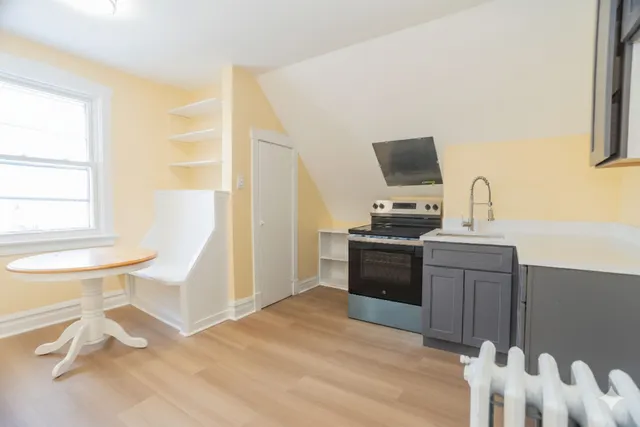 $1,700 | 1330 West Norwood Street, Unit 3, Chicago, IL 60660