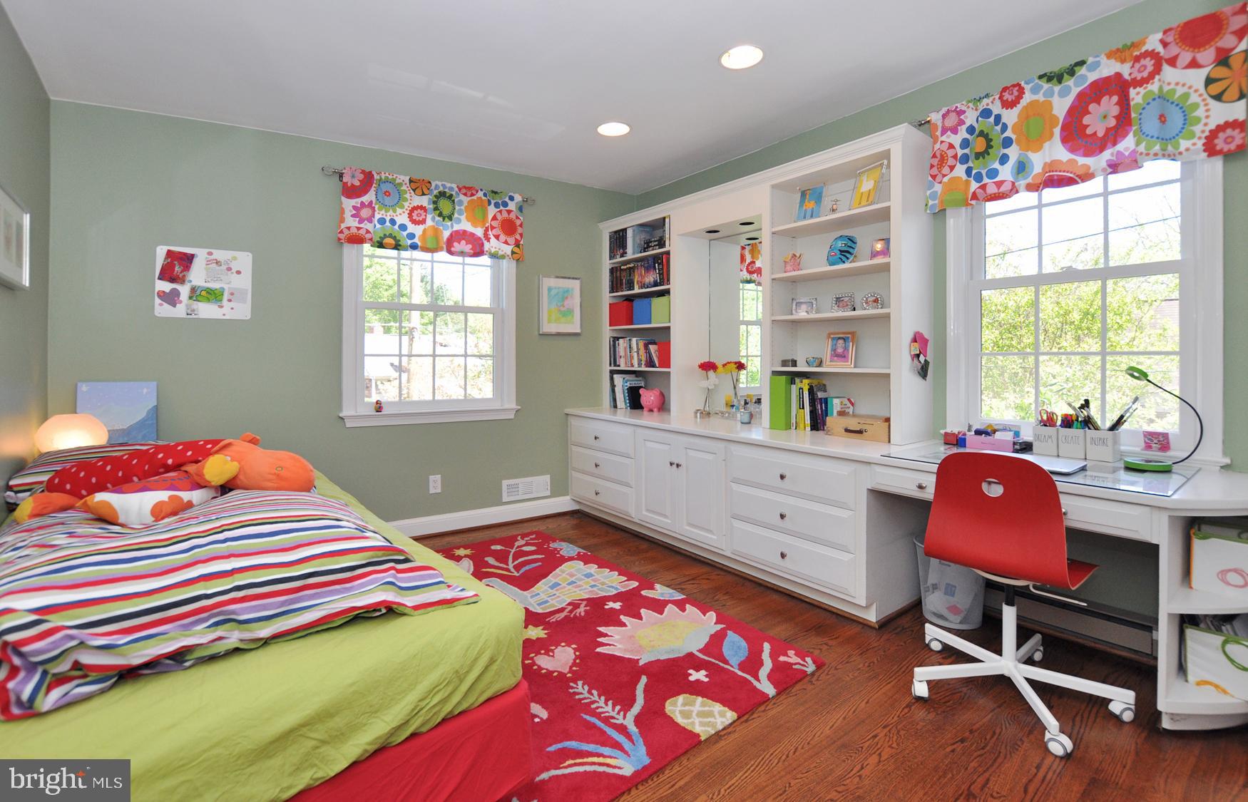 5706 Ogden Road Bethesda, MD 20816 - Photo 23 of 35 Bedroom 2 with built ins.
