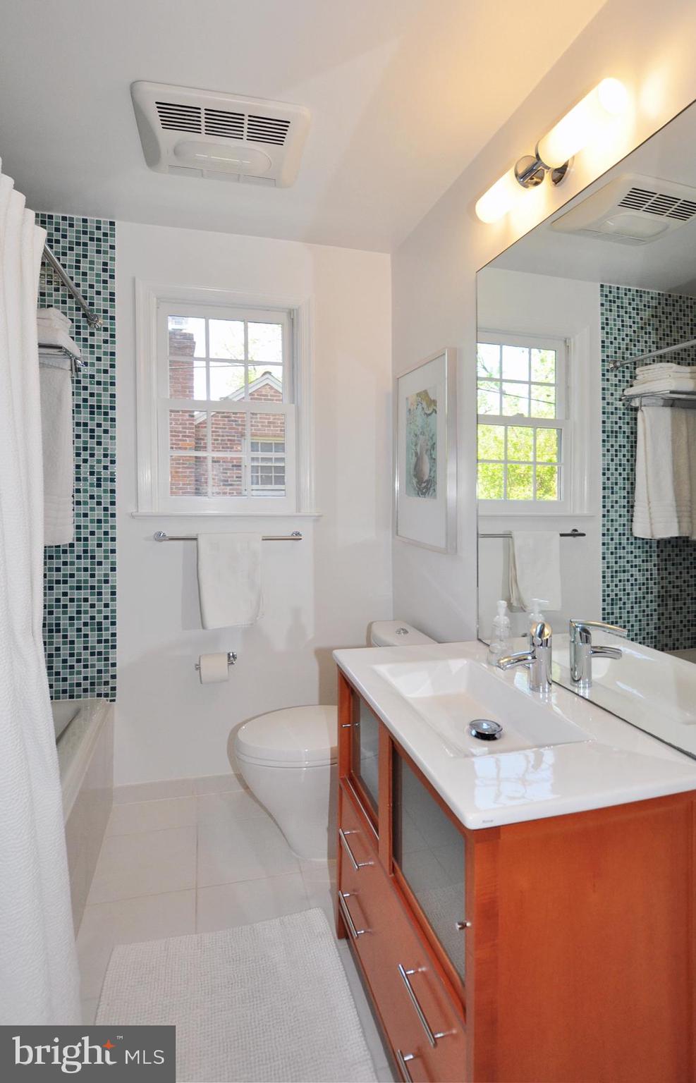 5706 Ogden Road Bethesda, MD 20816 - Photo 25 of 35 Hall bath.