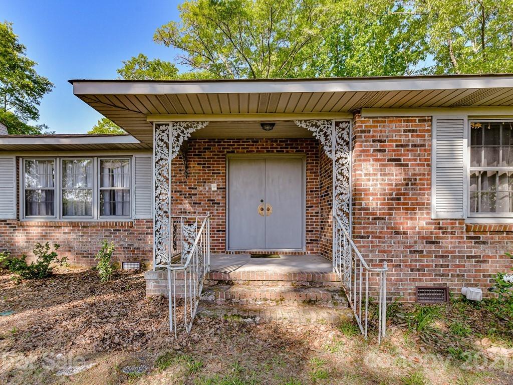 2875 Harmony Road Rock Hill, SC 29730 - Photo 3 of 42 Gallery Image 3
