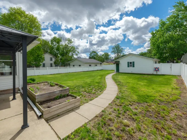 $245,000 | 225 Clinton Street, Mendon, MI 49072