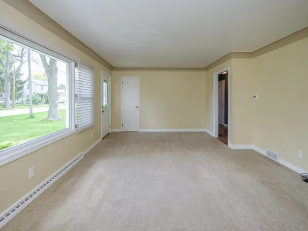 $245,000 | 225 Clinton Street, Mendon, MI 49072