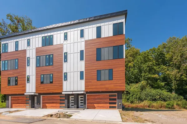 $1,155,000 | 3750 Miami Run, Unit LOT17, Mariemont, OH 45227