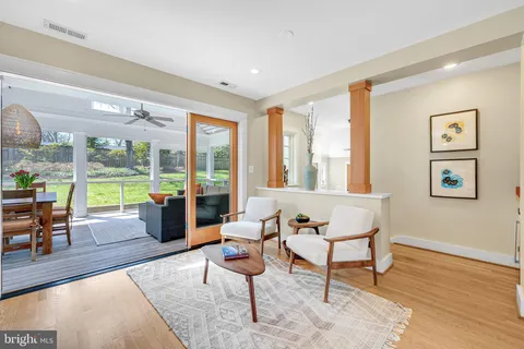 $1,695,000 | 9218 Aldershot Drive, Bethesda, MD 20817