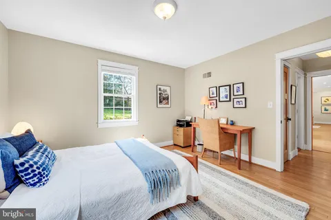 $1,695,000 | 9218 Aldershot Drive, Bethesda, MD 20817