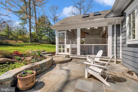 $1,695,000 | 9218 Aldershot Drive, Bethesda, MD 20817
