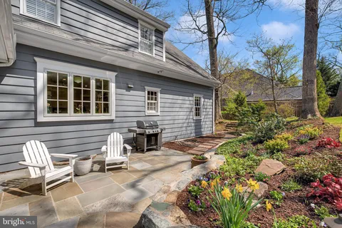 $1,695,000 | 9218 Aldershot Drive, Bethesda, MD 20817