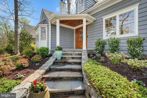 $1,695,000 | 9218 Aldershot Drive, Bethesda, MD 20817