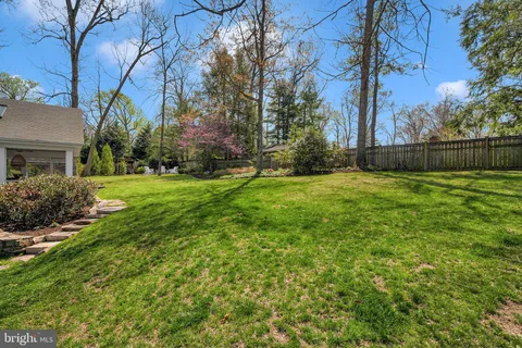 $1,695,000 | 9218 Aldershot Drive, Bethesda, MD 20817