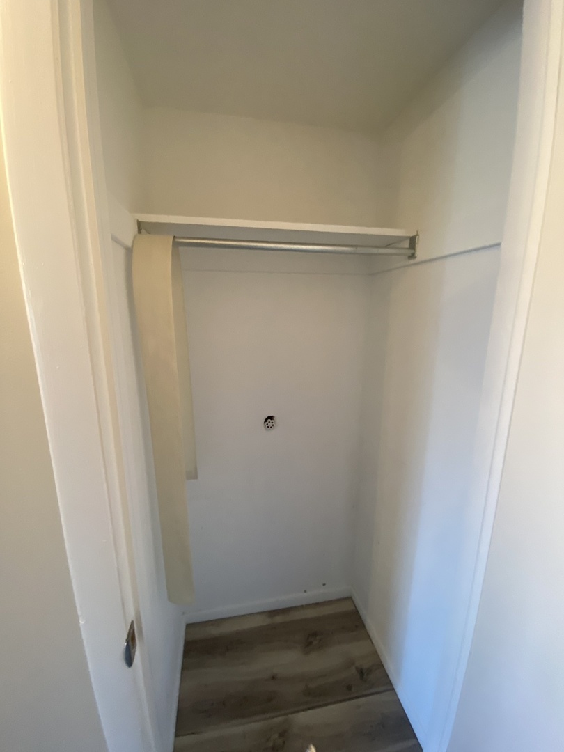 127 North Wolf Road, Unit 56A Wheeling, IL 60090 - Photo 11 of 13 a view of small space