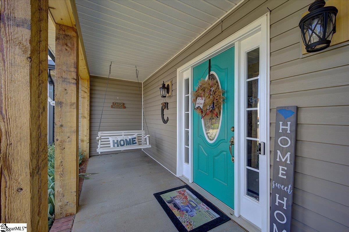 2 Rustcraft Drive Greer, SC 29651 - Photo 4 of 36