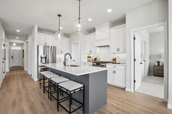 $574,900 | 11549 202nd Street West, Lakeville, MN 55044
