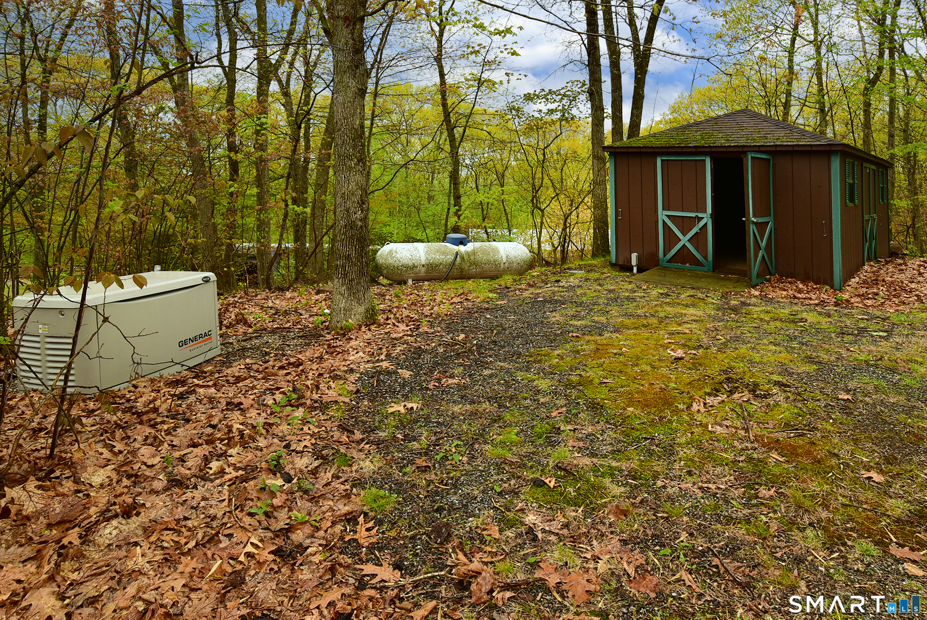 26 Upper Butcher Road Ellington, CT 06029 - Photo 5 of 40