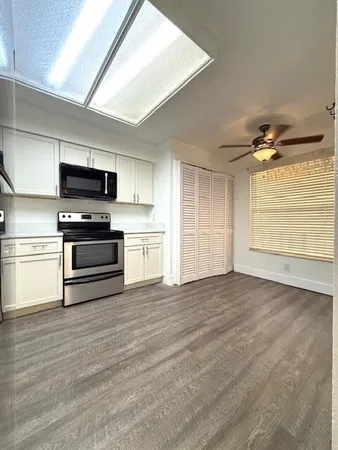 $2,000 | 4570 Northwest 18th Avenue, Unit 609, Deerfield Beach, FL 33064